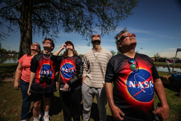 <strong>NASA contractor Mike Pedraza flew in from Orlando, Florida, to capture the total solar eclipse in Sikeston, Missouri, with his family on April 8, 2024.</strong> (Patrick Lantrip/The Daily Memphian)