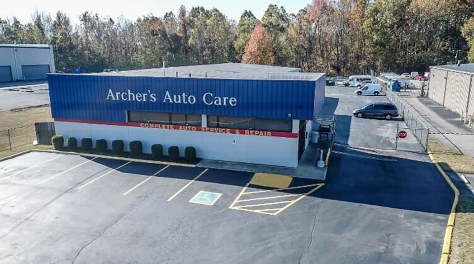 <strong>This is 4471 S. Mendenhall Road, formerly Archer&rsquo;s Auto Care, which sold by Ted Archer. (</strong>Courtesy Eric Fuhrman)