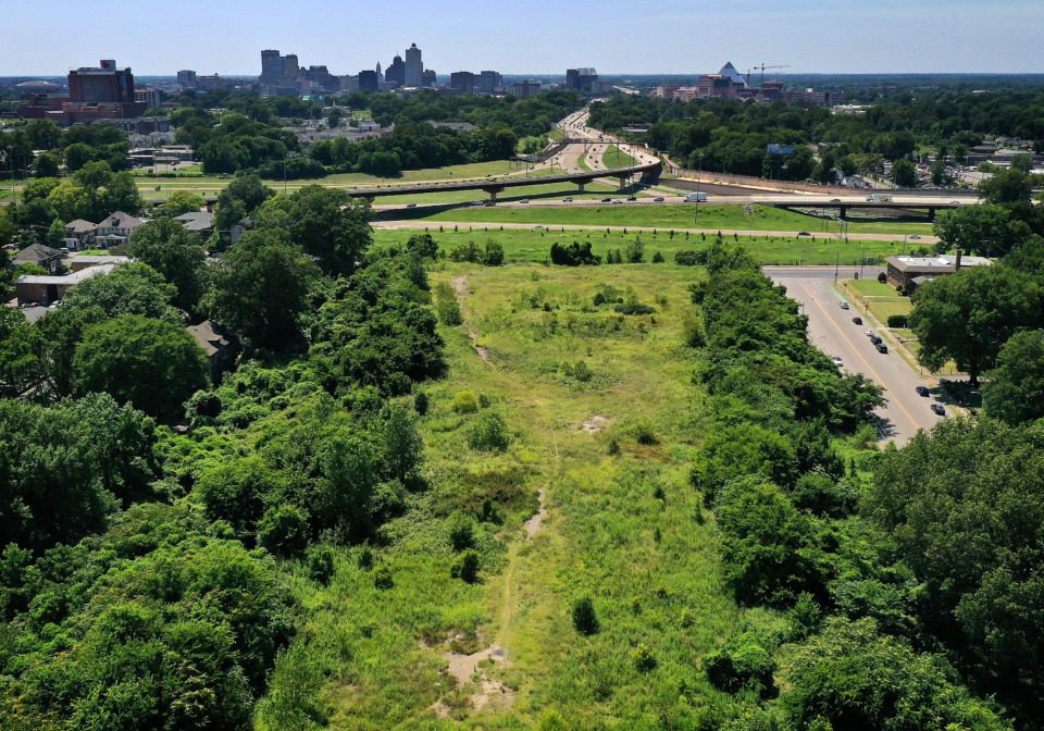<strong>A half century after roadbuilders created a nine-acre mound for a Crosstown section of I-40 that was never built, the city now has two proposals for redeveloping the "Crosstown Mound."</strong> (Jim Weber/Daily Memphian)