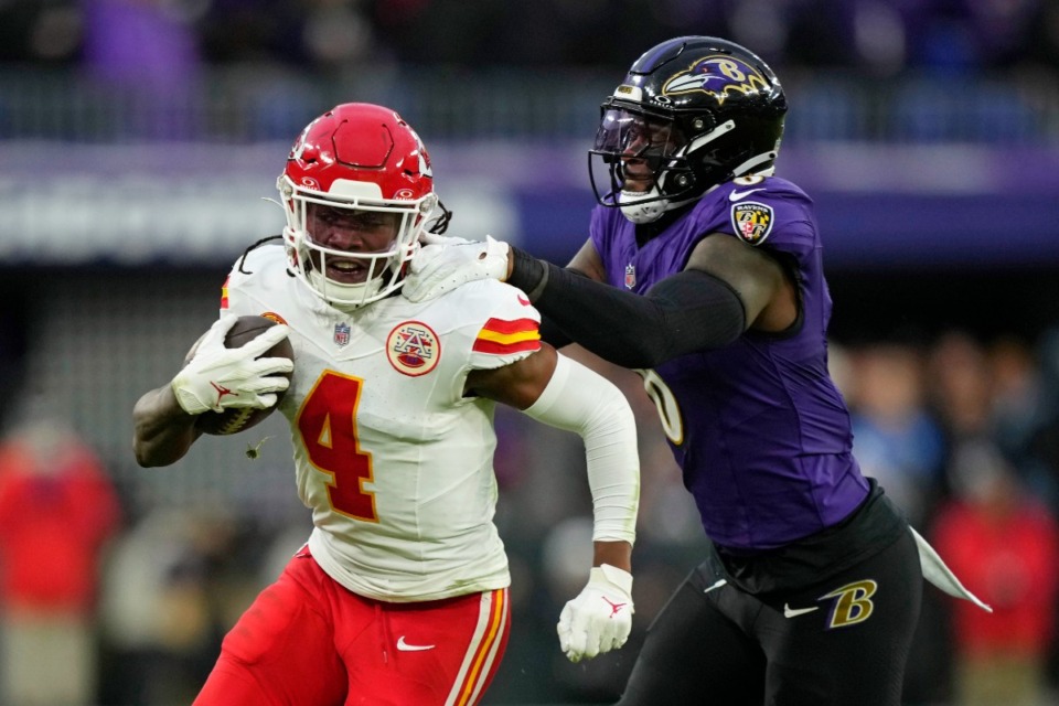 <strong>Reports from anonymous scouts ahead of the 2023 NFL Draft have come to light regarding Kansas City Chiefs receiver Rashee Rice (4) when he was at MSU that involve former Memphis Tigers point guard Kendric Davis.</strong> (Matt Slocum/AP file)