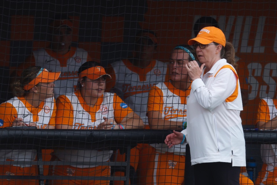 <strong>Tennessee head coach Karen Weekly talks with players during an NCAA regional softball game on Friday, May 17, 2024, in Knoxville.</strong> (Mike Buscher/AP)