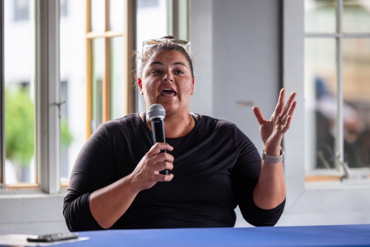 <strong>University of Memphis head softball coach Stephanie VanBrakle Prothro talks during the second Tiger Tour at Brookhaven Pub &amp; Grill Thursday, May 30, 2024.</strong> (Benjamin Naylor/The Daily Memphian)