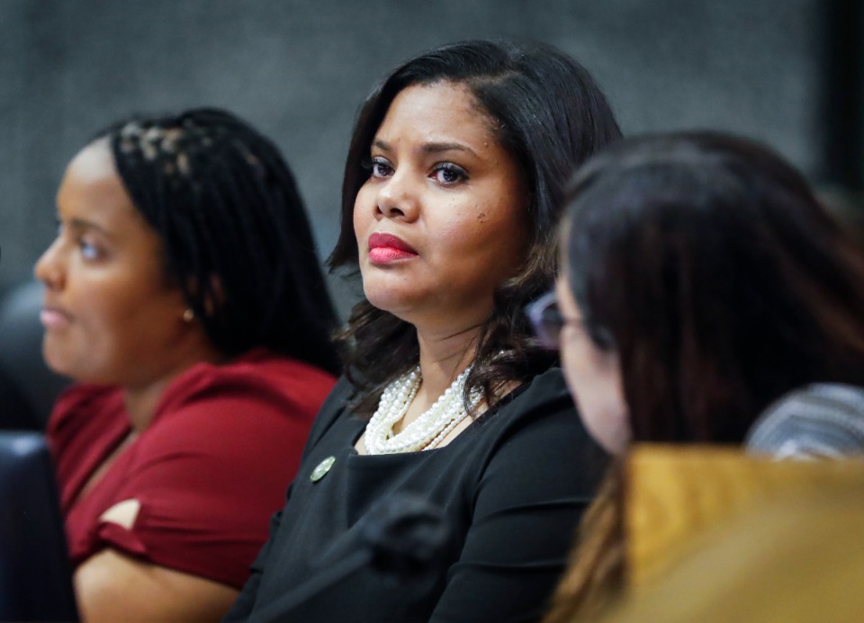 <strong>Shelby County Commission Chairwoman Miska Clay Bibbs (center, in a file photo) said Saturday she&rsquo;s certain the commission won&rsquo;t complete action on the budget Monday.</strong> (Mark Weber/The Daily Memphian file)