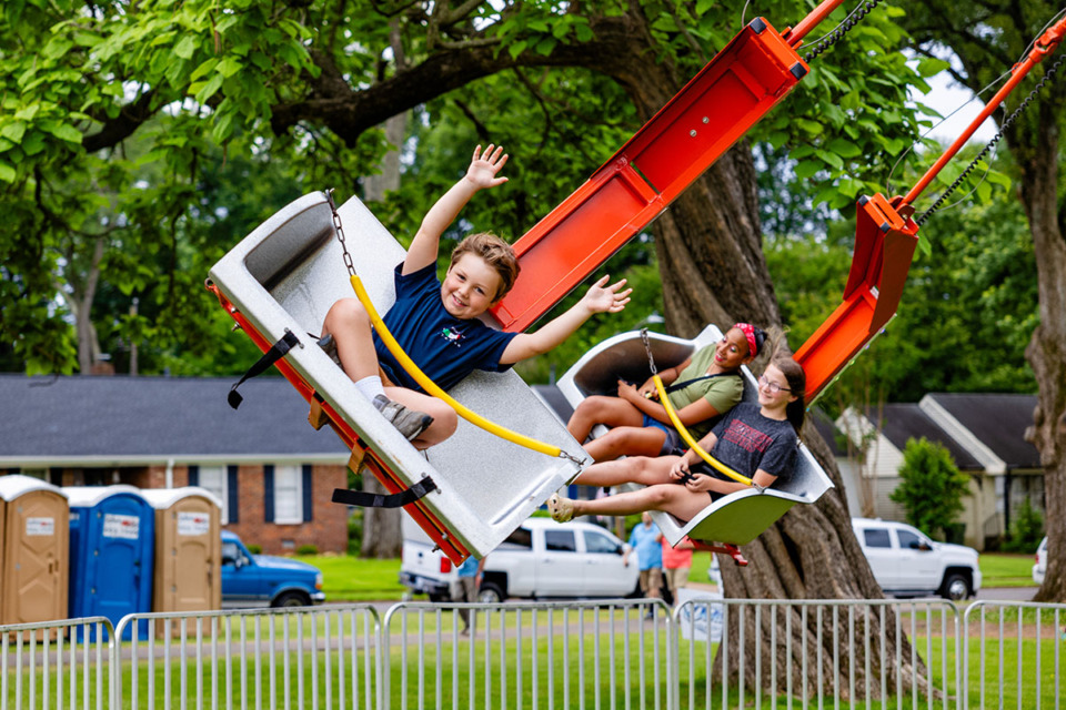 <strong>Kids enjoy fair rides during the Memphis Italian Fest Friday, May 31, 2024.</strong> (Benjamin Naylor/The Daily Memphian)