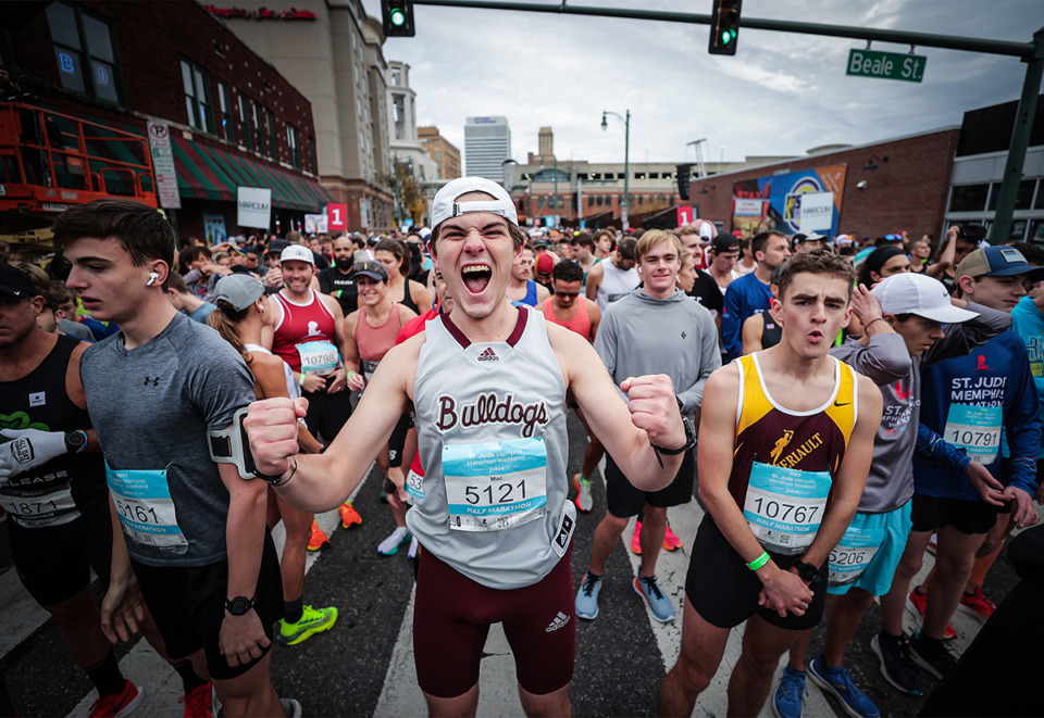 <strong>Mac Hamilton gets pumped up before the Memphis St. Jude Memphis Marathon Dec. 2, 2023</strong>. (Patrick Lantrip/The Daily Memphian)