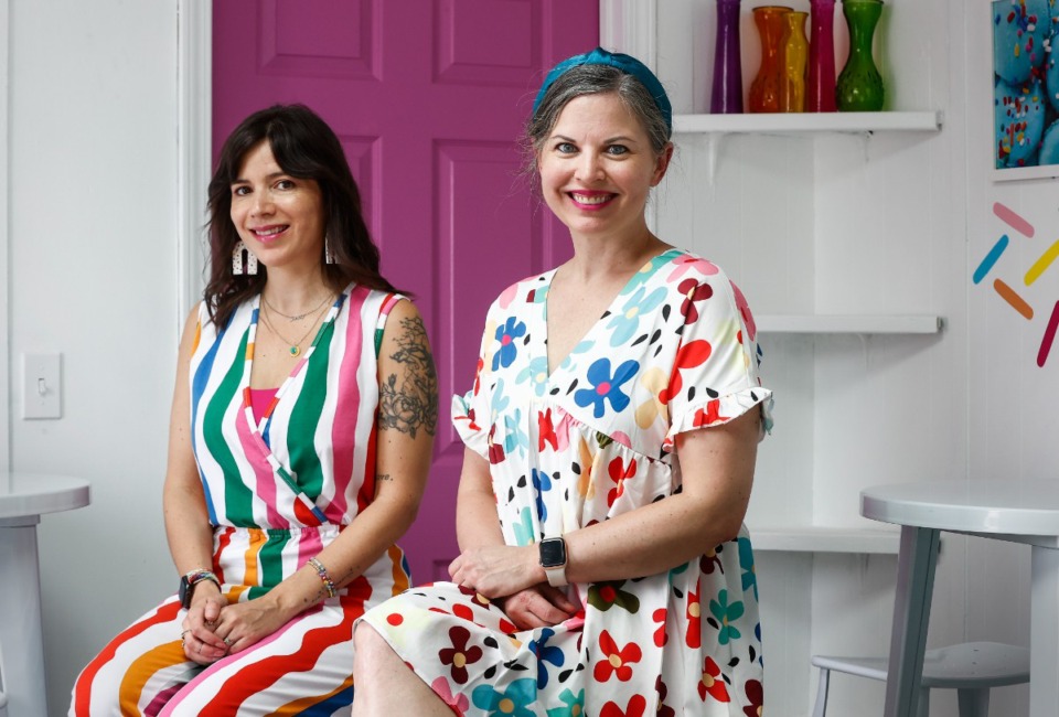 <strong>Primas Bakery &amp; Boutique owners and cousins Angelique Sloan and Rachel Mullen pose for a photo July 18, 2023.</strong> (Mark Weber/The Daily Memphian file)