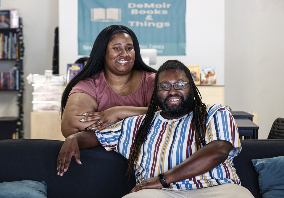 <strong>Diana Townsend (left) and Jay DeMoir (right) co-own&nbsp;DeMoir Books &amp; Things.</strong> (Mark Weber/The Daily Memphian)