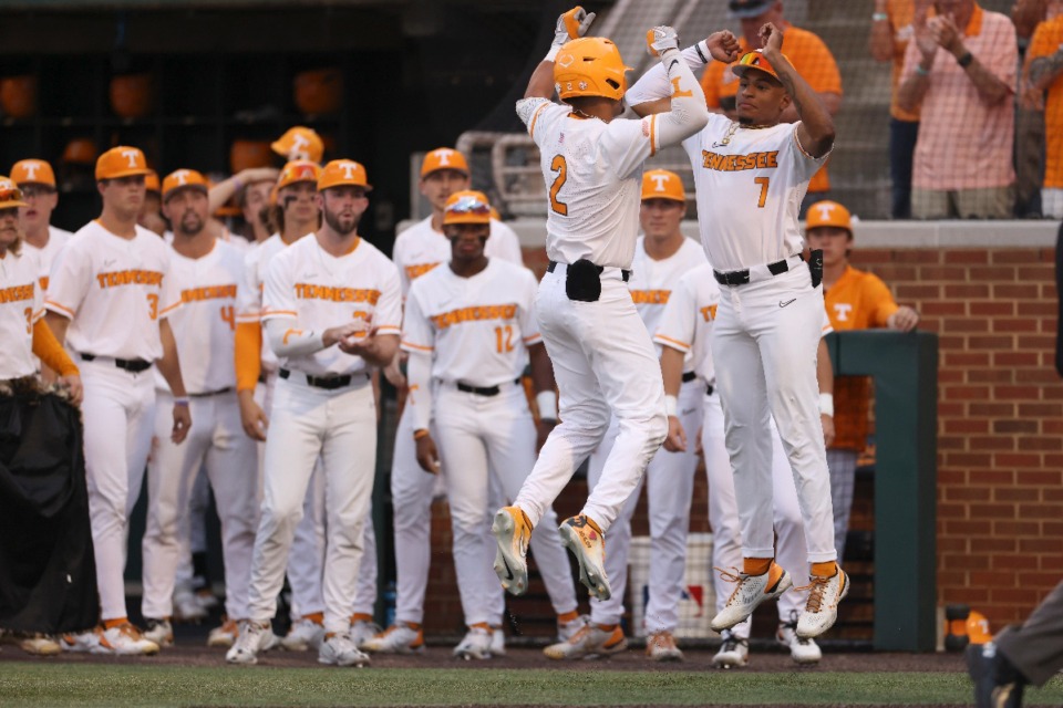 <strong>The Tennessee Vols baseball team got outstanding pitching and defeated North Carolina to remain unbeaten at the College World Series. </strong>(Randy Sartin/AP file)