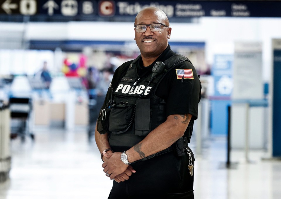 <strong>&ldquo;If we&rsquo;ve talked 15 minutes, we&rsquo;ve become friends,&rdquo; Memphis International Airport officer Craig Elliott said. &ldquo;If you&rsquo;re back in this airport, I&rsquo;m Cuz Craig.&rdquo;</strong> (Mark Weber/The Daily Memphian)