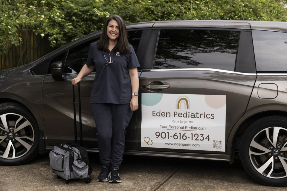 <strong>Pediatrician Dr. Katie Barger is bringing back the solo doctor&rsquo;s office &mdash; also called direct primary care. She&rsquo;s got her stethoscope and physician&rsquo;s bag and she&rsquo;s ready to make house calls.</strong> (Brad Vest/Special to The Daily Memphian)