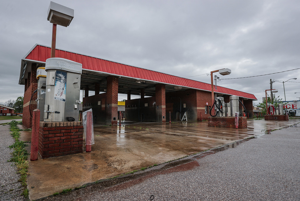 <strong>The proposed gas station would be located on a lot currently home to a car wash, located at 4471 S. Third St.</strong>&nbsp;(Patrick Lantrip/The Daily Memphian file)