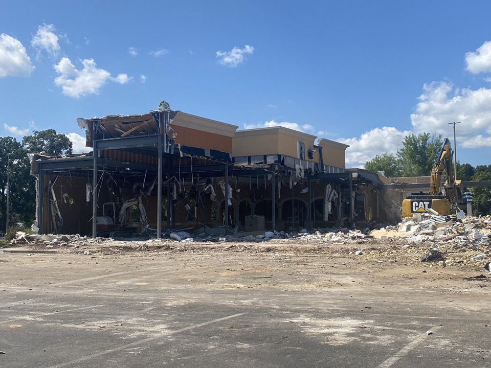 <strong>Abuelo&rsquo;s Mexican Restaurant at 8274 U.S. Highway 64 in Bartlett has been torn down to make way for a car wash.</strong> (Michael Waddell/Special to The Daily Memphian)