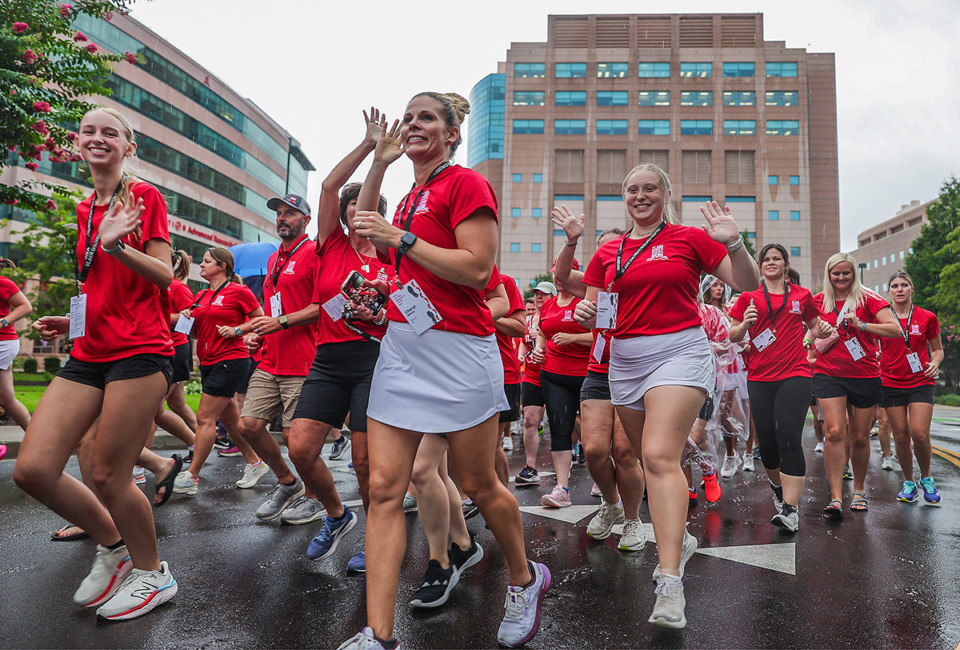 <strong>Runners from more than two dozen communities depart St. Jude's Children&rsquo;s Research Hospital in Memphis on the way to Peoria, Illinois, home of the first St. Jude affiliate clinic, on July 17.</strong> (Patrick Lantrip/The Daily Memphian)