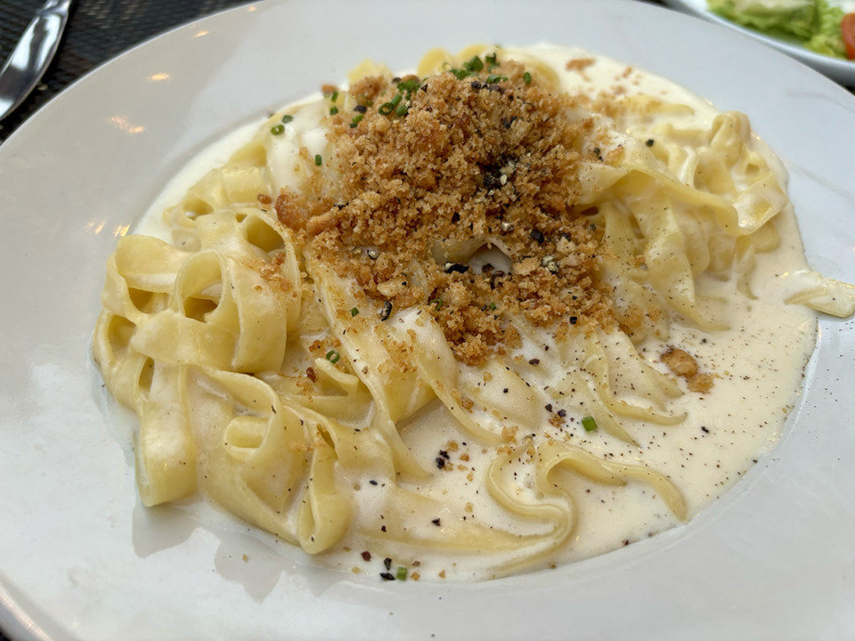 <strong>Bright citrus and a lush, creamy sauce make up Tamboli&rsquo;s lemon pepper fettuccine, here served in a half portion.</strong> (Joshua Carlucci/Special to The Daily Memphian)