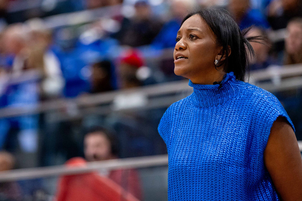 <strong>University of Memphis women's basketball coach Alex Simmons watches the team as the Tigers take on Mississippi State in Memphis on Sunday, Dec. 17, 2023.</strong> (Ryan Beatty/Special to The Daily Memphian file)