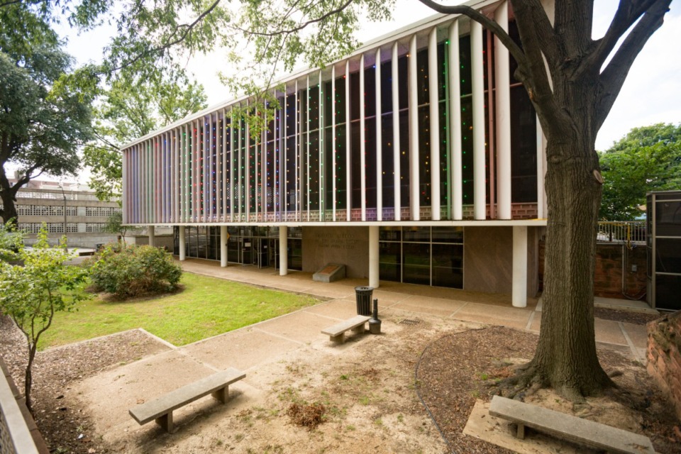 <strong>Nickson General Contractors led construction on the renovation of the Cossitt Library in 2020, a project the Memphis River Parks Patnership managed.</strong> (The Daily Memphian file)