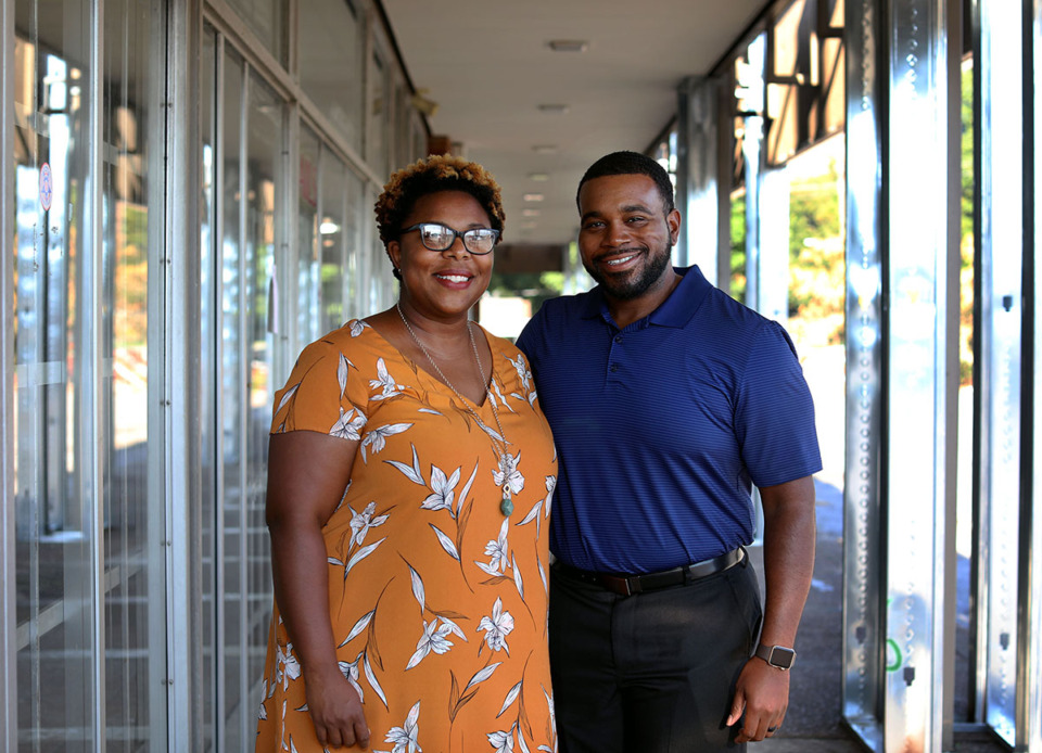 <strong>Mary and Ken Olds hired Dixon-White Restaurant Group as an operations partner for their business Muggin' Coffee at 606 N. Main St.</strong> (Patrick Lantrip/The Daily Memphian file)