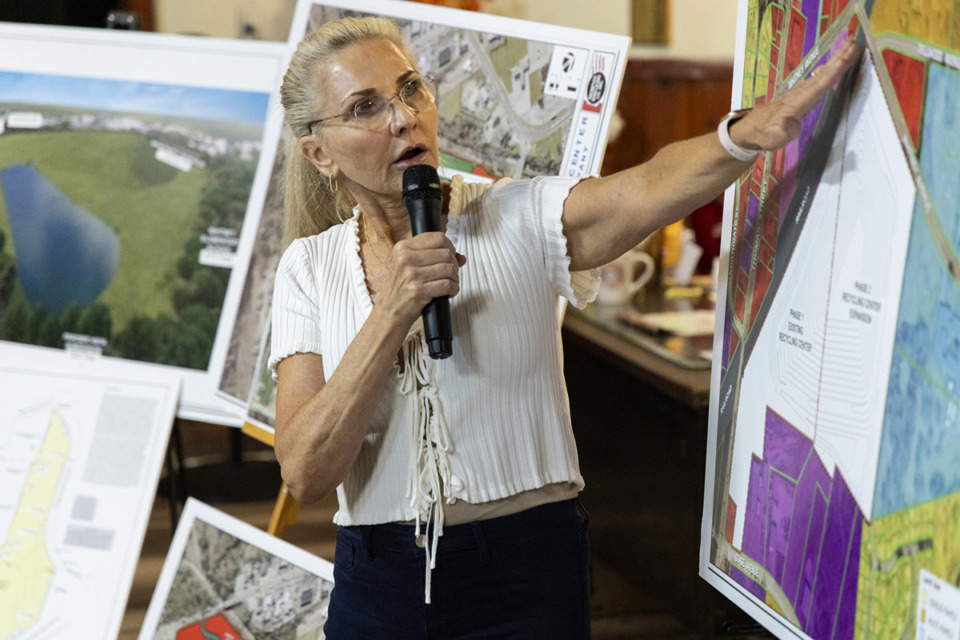 <strong>Carol Williamson speaks during a community meeting July 24 where the owners, Carol and her husband Steve Williamson, of a local landfill met with residents in Frayser about their desire to expand the landfill and draft a community-benefits agreement.</strong> (Brad Vest/Special to The Daily Memphian)