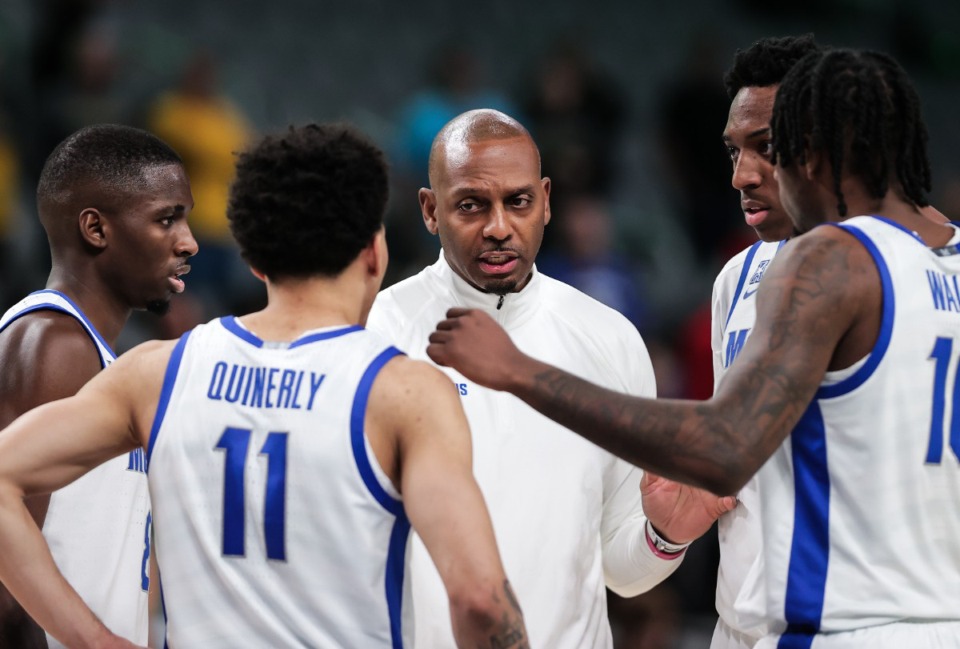 <strong>University of Memphis head coach Penny Hardaway talks to his team in a huddle during a Mar. 14, 2024 game against Wichita State in Ft. Worth, Texas.</strong> (Patrick Lantrip/The Daily Memphian file)n