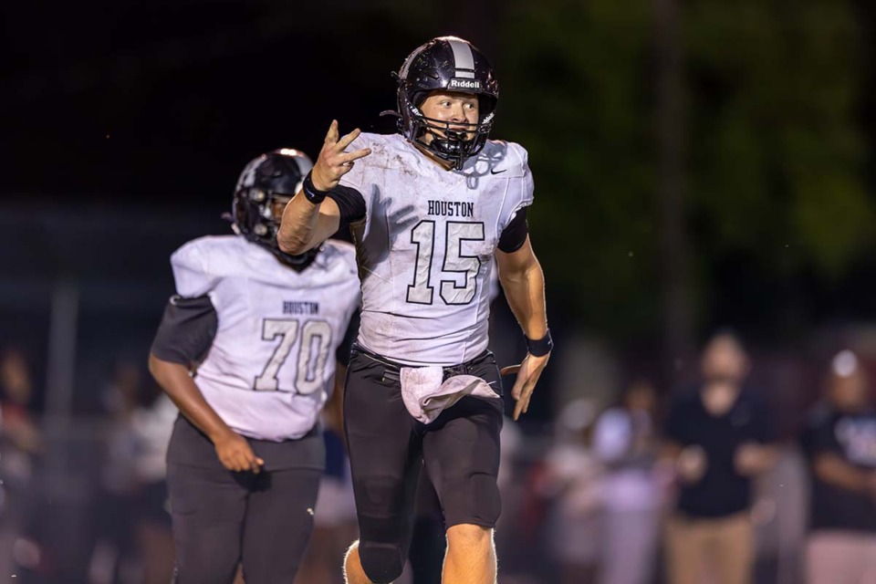 <strong>Chandler Day (15) of the Houston Mustangs celebrates after scoring a touchdown during the game between Germantown High School and Houston High School in Germantown on Friday, Sept. 6, 2024.</strong> (Wes Hale/Special to The Daily Memphian)