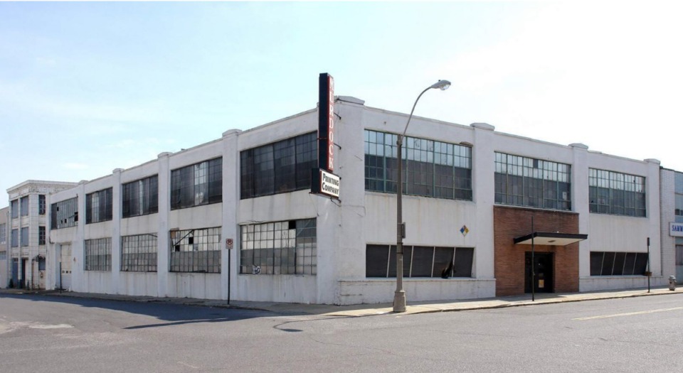 <strong>A developer hopes to transform the former Murdock Printing building on Vance Avenue into a restaurant and commercial bay on the ground floor, with office space on the second level.</strong> (Courtesy Center City Development Corp.)