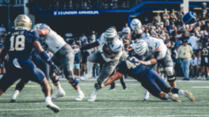 <strong>Memphis running back Mario Anderson rushed for over 100 yards Saturday against Navy and scored a touchdown with 1:22 remaining cutting the Memphis Tigers&rsquo; deficit to five points. But the Tigers could not get the final score or the win.</strong> (Courtesy Memphis Athletics)