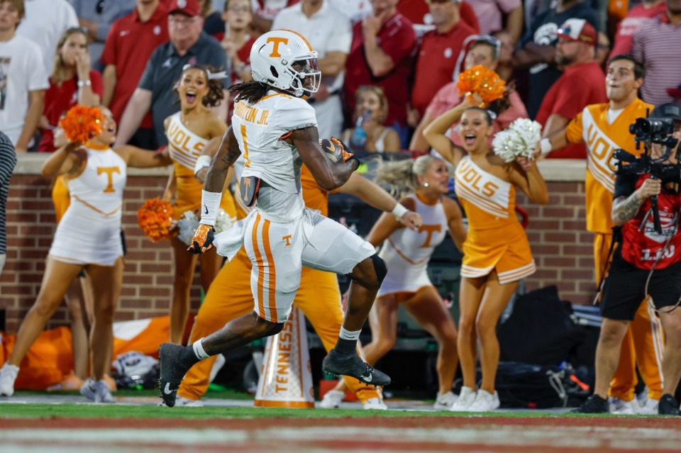 <strong>Tennessee wide receiver Dont'e Thornton Jr. runs for a touchdown against Oklahoma during the first half of an NCAA college football game, Saturday, Sept. 21, 2024, in Norman, Okla.</strong> (Alonzo Adams/AP)