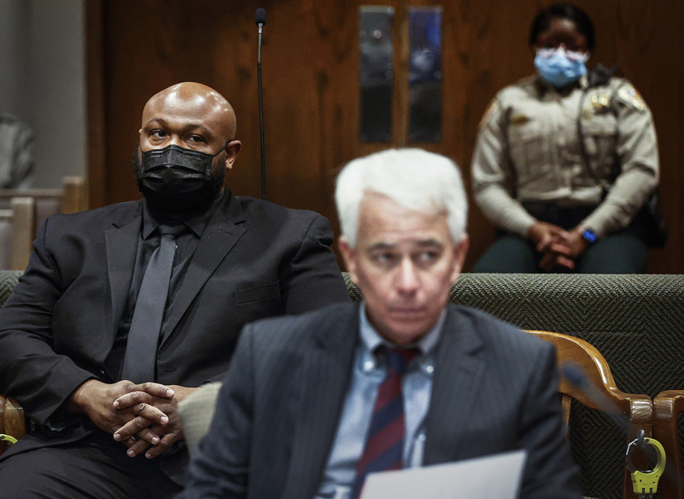 <strong>Former Memphis Police Department Officer Desmond Mills Jr., left, appears in Judge James Jones&rsquo; courtroom Sept. 15, 2023.</strong> (Mark Weber/The Daily Memphian file)