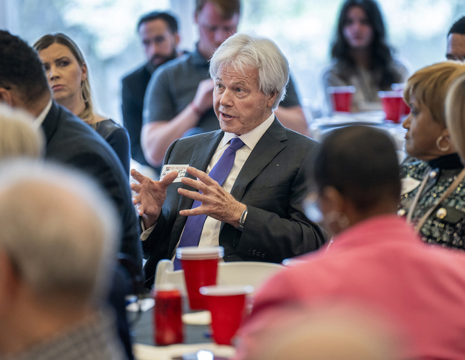 <strong>Harold Byrd asks a question at the Arlington Chamber of Commerce luncheon March 13.</strong> (Greg Campbell/Special to The Daily Memphian)