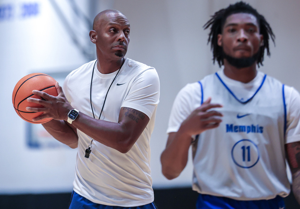 <strong>University of Memphis coach Penny Hardaway shows his team a drill during the Tigers' pro day at the Laurie-Walton Basketball Center Oct. 3, 2024.</strong> (Patrick Lantrip/The Daily Memphian)