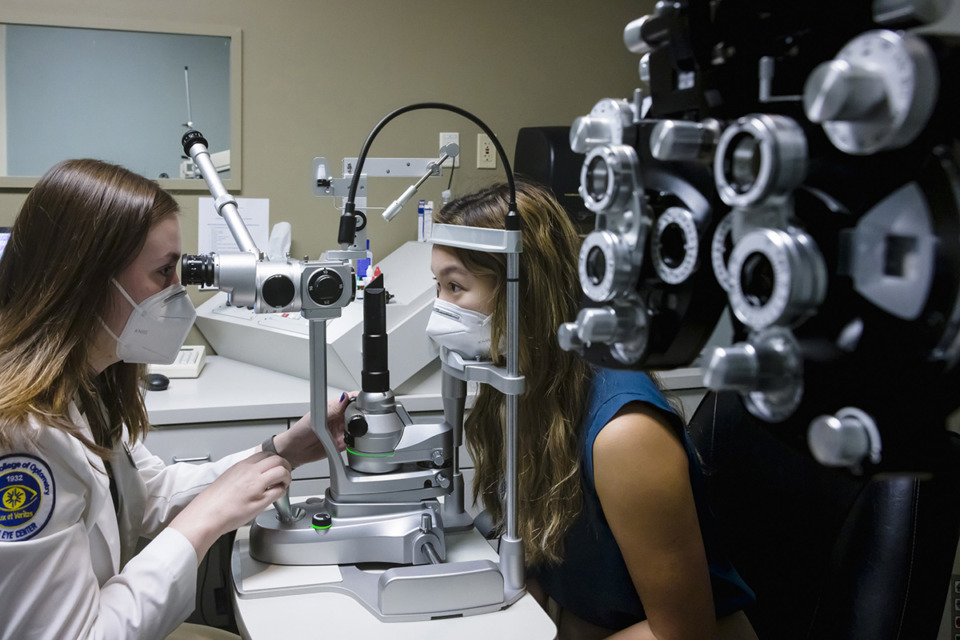 <strong>Patients visit the clinic portion of the Southern College of Optometry in Midtown on Sept. 16, 2022.</strong> (Ziggy Mack/The Daily Memphian)