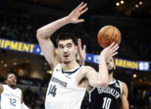 <strong>Memphis Grizzlies center Zach Edey can not hang on to a rebound against the Brooklyn Nets during action on Wednesday, October 30, 2024.</strong> (Mark Weber/The Daily Memphian)