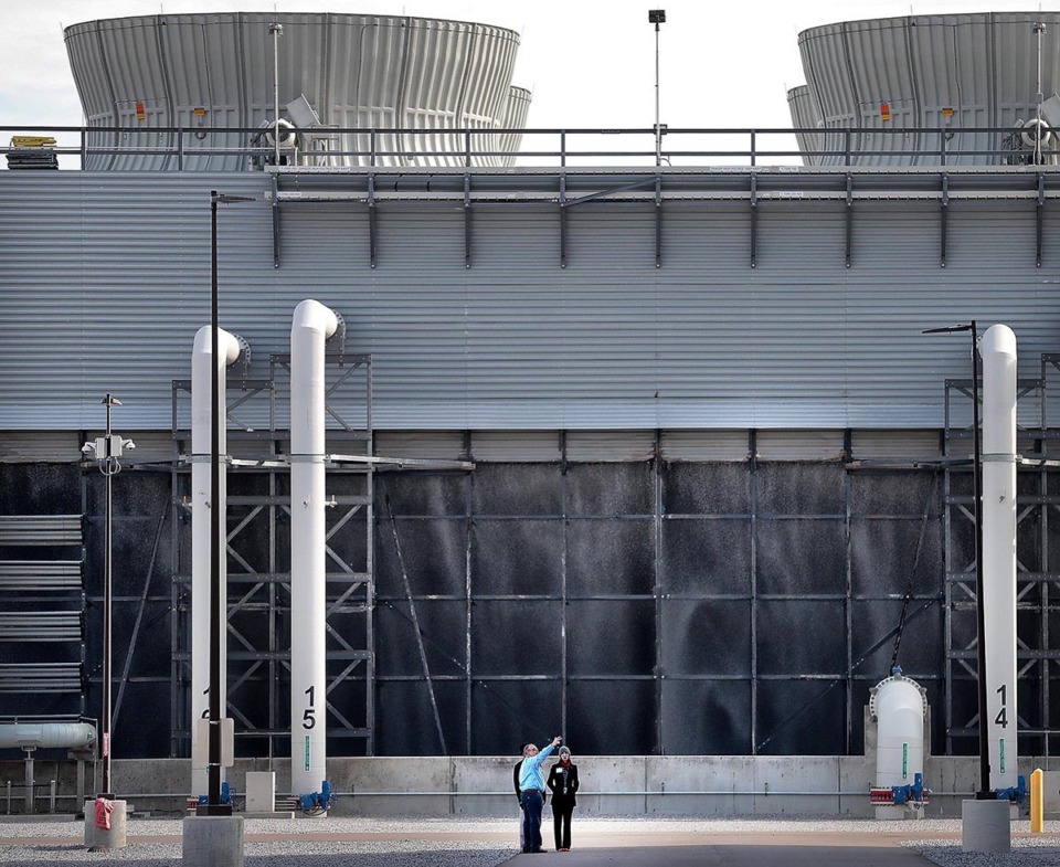 <strong>Mark Whitten (left) with the Tennessee Valley Authority conducts a tour of the new Allen Combined Cycle Plant in Southwest Memphis Nov 11, 2018.</strong> (Jim Weber/The Daily Memphian file)