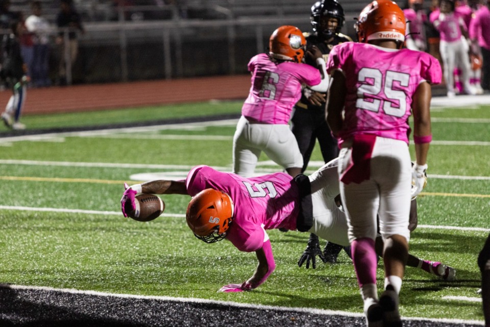 <strong>Fairley&rsquo;s Anquan Richmond dives into the end zone for a two-point conversion during Thursday&rsquo;s game against Mitchell.</strong> (Brad Vest/Special to The Daily Memphian)