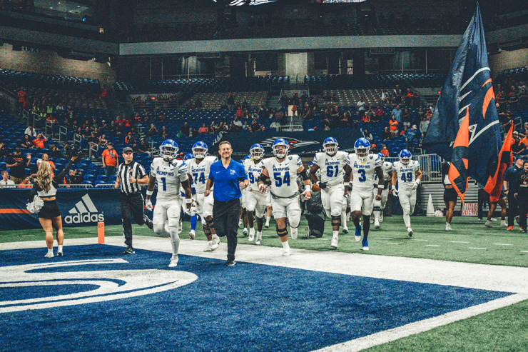 Coach Ryan Silverfield and the University of Memphis Tigers football team took the field with high hopes Saturday at the San Antonio Alamodome. (Courtesy Memphis Athletics)