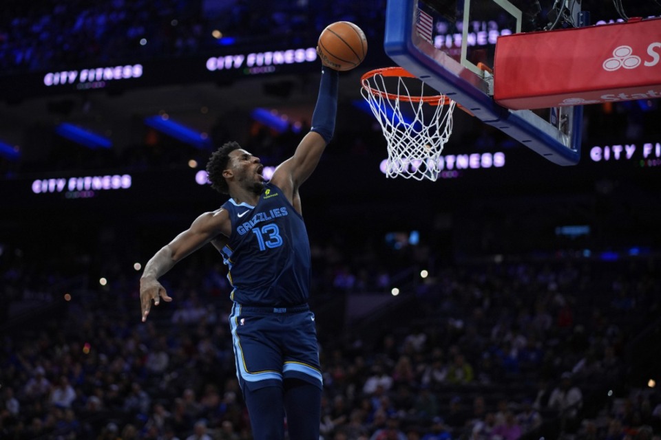 <strong>Memphis Grizzlies' Jaren Jackson Jr. goes up for a dunk during the second half of an NBA basketball game against the Philadelphia 76ers, Saturday, Nov. 2, 2024, in Philadelphia.</strong> (Matt Slocum/AP)