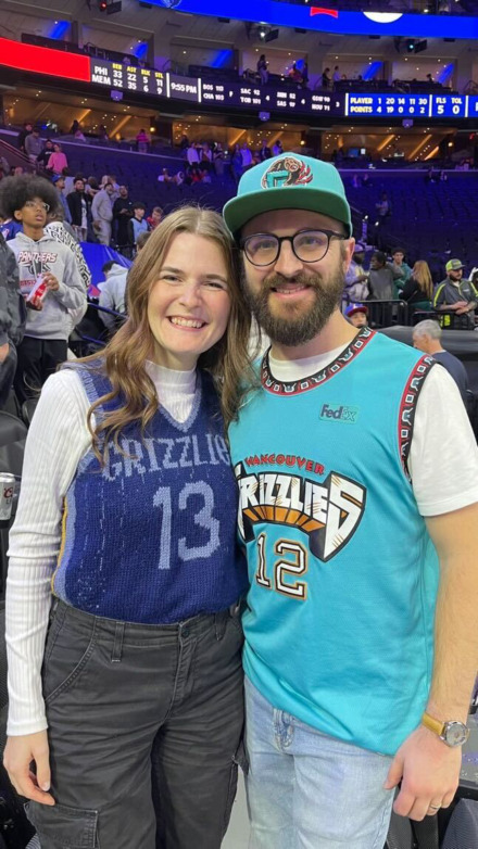 <strong>Casi Spear (left), a Philadelphian who spent 10 years of her life in Memphis and her husband, Jeremy Stansbury (right) at the Grizzlies game Saturday, Nov. 2, in Philadelphia.&nbsp;</strong>(Courtesy Casi Spear)