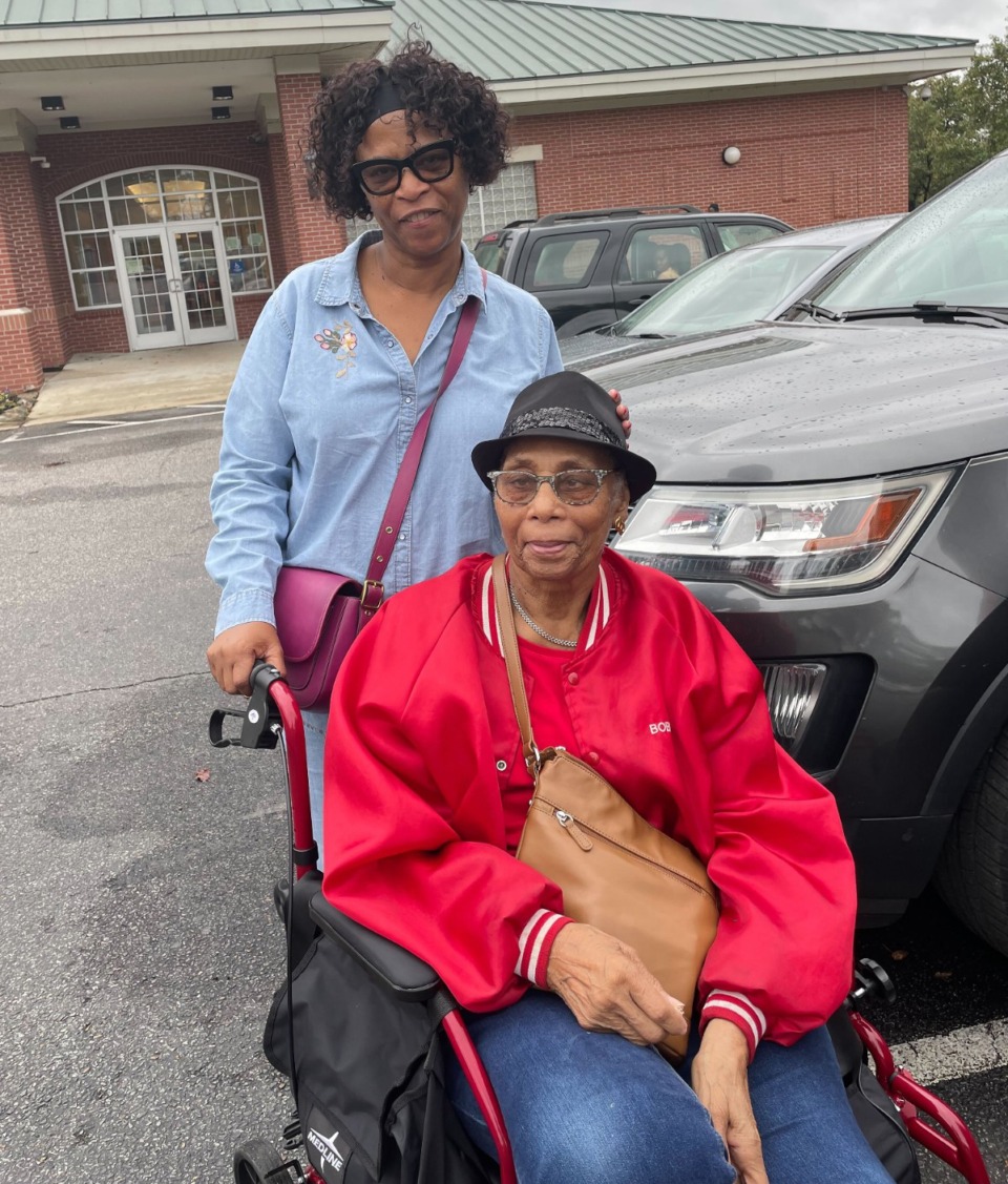 <strong>Josephine Guy (top) and her mother Bobbie Guy voted in Orange Mound Tuesday.</strong> (Samuel Hardiman/The Daily Memphian)