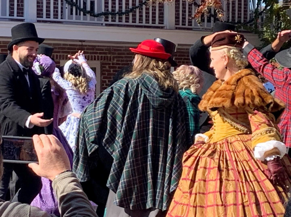 <strong>During Hernando&rsquo;s&nbsp;Dickens of a Christmas event,&nbsp;guides adorned in top hats, morning coats and hoop skirts will wander the city&rsquo;s historic Town Square.&nbsp;</strong>(Courtesy&nbsp;Gia Matheny)