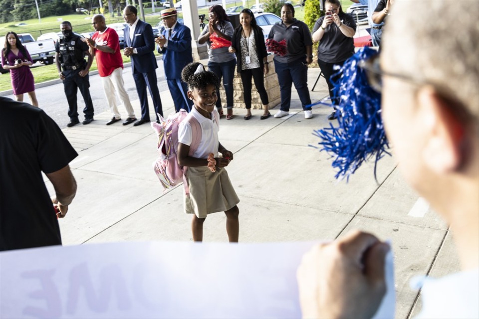 <strong>Students are cheered as they arrive for the first day of school at Belle Forest Elementary in 2022. More for Memphis says their plan could improve economic opportunity through education.</strong> (Brad Vest/The Daily Memphian)&nbsp;