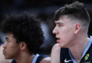 <strong>Memphis Grizzlies forward Jake LaRavia (3) got a cut under his eye from diving for a loose ball during a Nov. 8 game against the Washington Wizards.</strong> (Patrick Lantrip/The Daily Memphian)