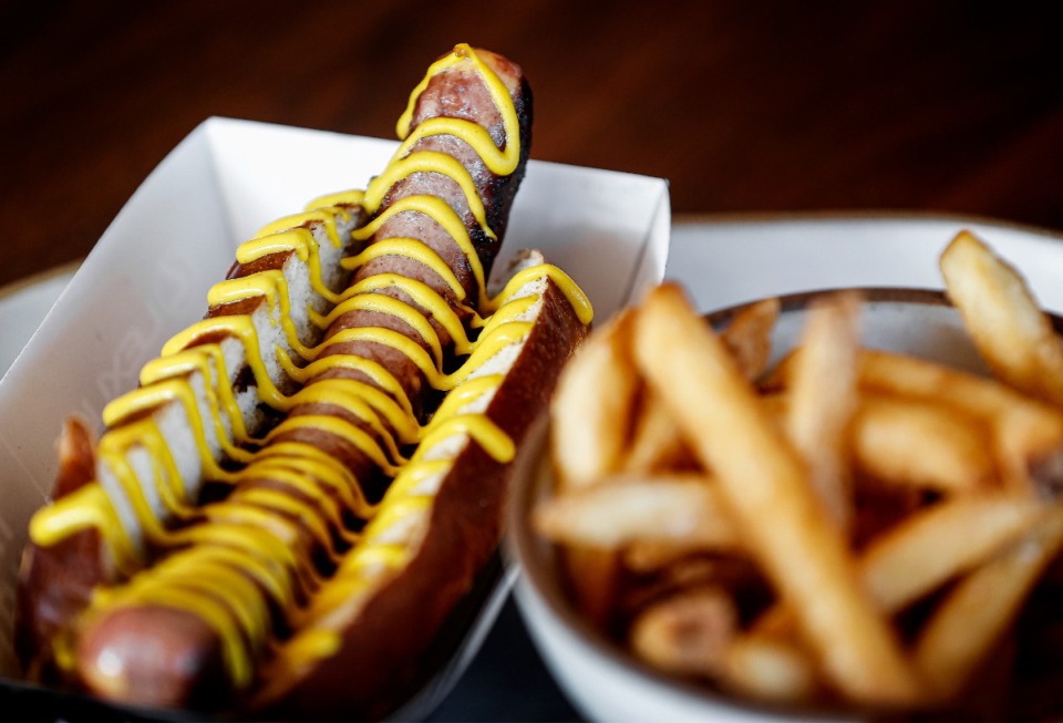 <strong>Hog &amp; Hominy&rsquo;s Beef &amp; Cheddar Hot Dog on Tuesday, Nov. 12, 2024.</strong> (Mark Weber/The Daily Memphian)