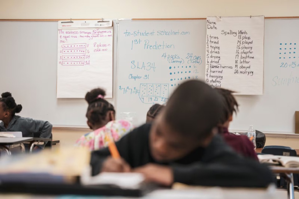 <strong>Students do reading and writing exercises during a 2023 summer learning camp at John P. Freeman Optional School in Memphis. Summer and tutoring programs are among learning interventions provided under a 2021 state literacy law.</strong> (Andrea Morales / For Chalkbeat)