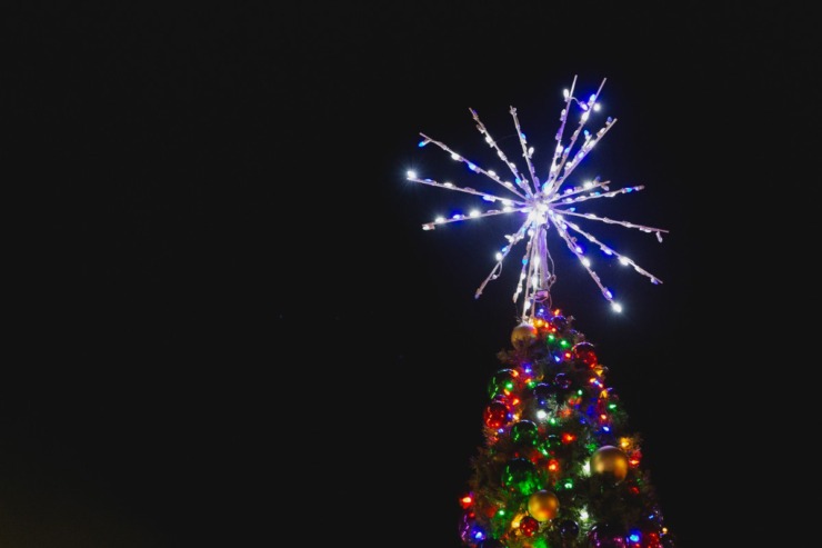 <strong>The lighting of the Downtown Christmas tree kicks off the holiday season Saturday, Nov. 23, 2024 at the Downtown Holiday Tree Lighting sponsored by the Downtown Memphis Commission.</strong> (Ziggy Mack/Special to The Daily Memphian)