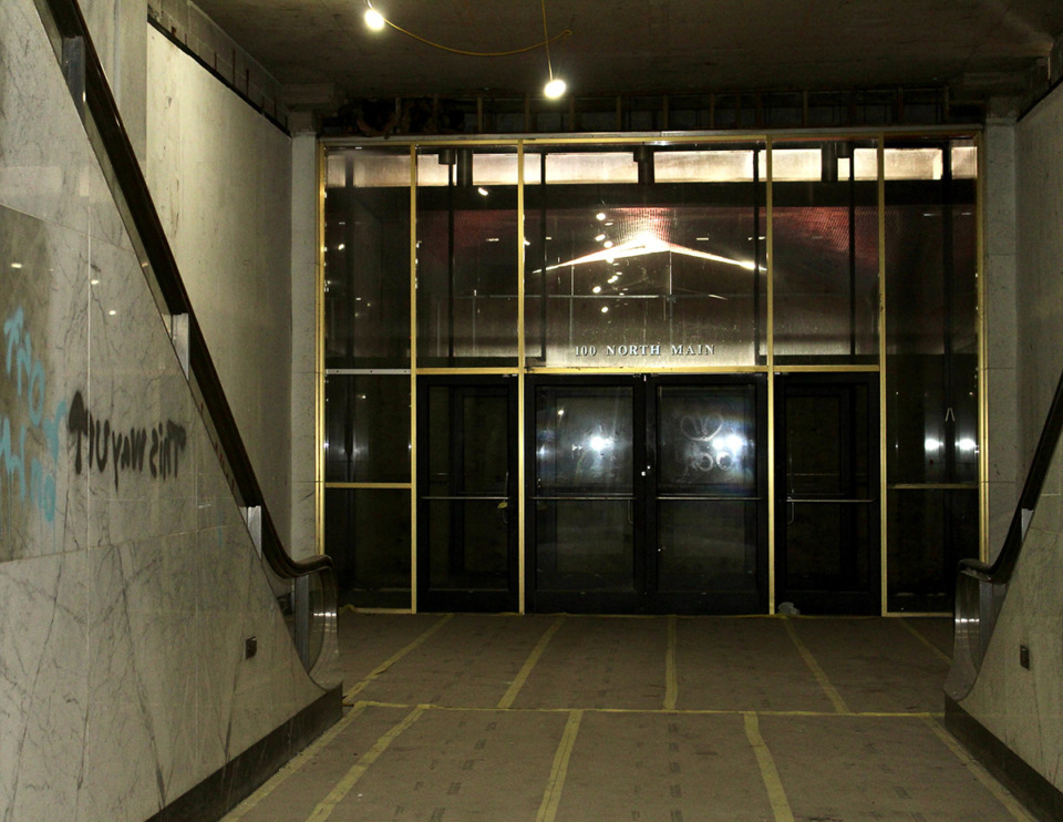 <strong>The Main Street storefront at 100 N. Main will remain with refurbished escalators and preserved gold doorways.</strong> (Sophia Surrett/The Daily Memphian)