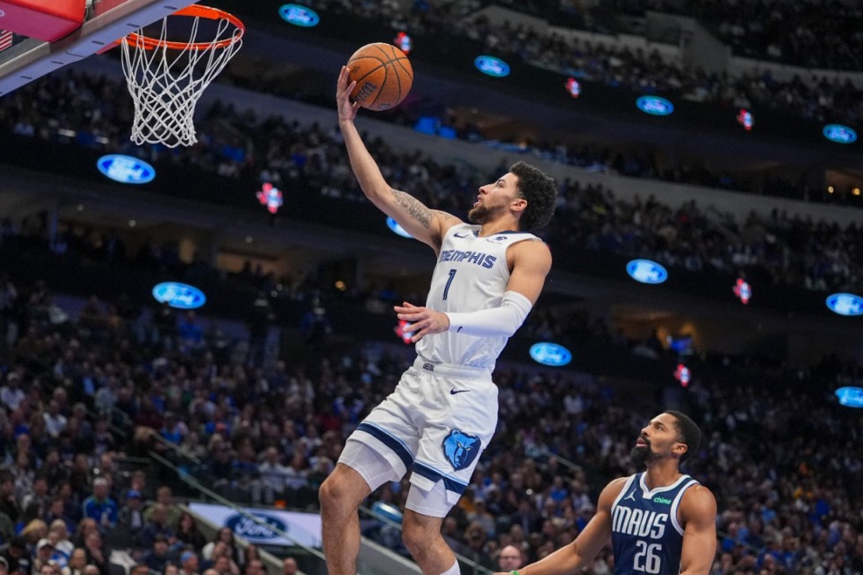 <strong>Memphis Grizzlies guard Scotty Pippen Jr. goes up for a basket in front of Dallas Mavericks guard Spencer Dinwiddie (26) Tuesday, Dec. 3, 2024, in Dallas.</strong> (Julio Cortez/AP)