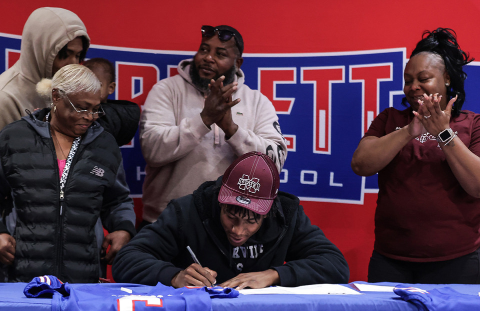 <strong>Bartlett High running back Geron Johnson signs a letter if intent to play at Mississippi State Dec. 4, 2024.</strong> (Patrick Lantrip/The Daily Memphian)