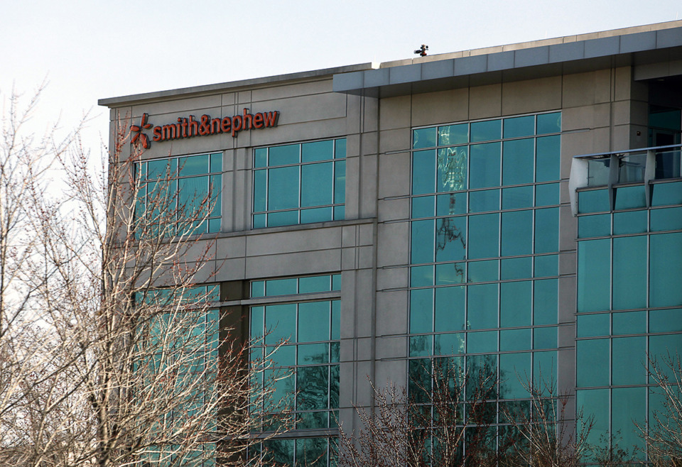 <strong>A large office building belonging to Smith &amp; Nephew is located at 7135 Goodlett Farms Pkwy.</strong> (The Daily Memphian file)