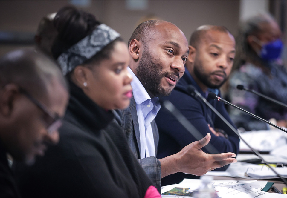 <strong>&ldquo;I would just say to you all we really want to see where you all stand on this issue. It is a tough vote,&rdquo; Shelby County Mayor Lee Harris told Shelby County commissioners before the 8-0-1 vote.</strong> (Patrick Lantrip/The Daily Memphian file)