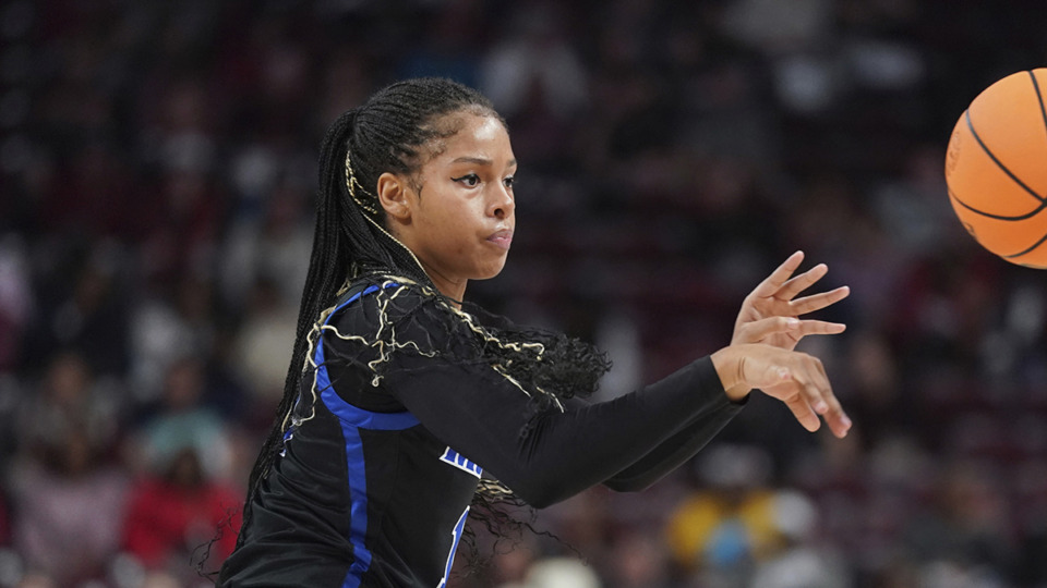 <strong>Memphis guard Tanyuel Welch passes the ball during the second half of an NCAA college basketball game against South Carolina on Saturday, Dec. 3, 2022, in Columbia, S.C.</strong> (Sean Rayford/AP file)